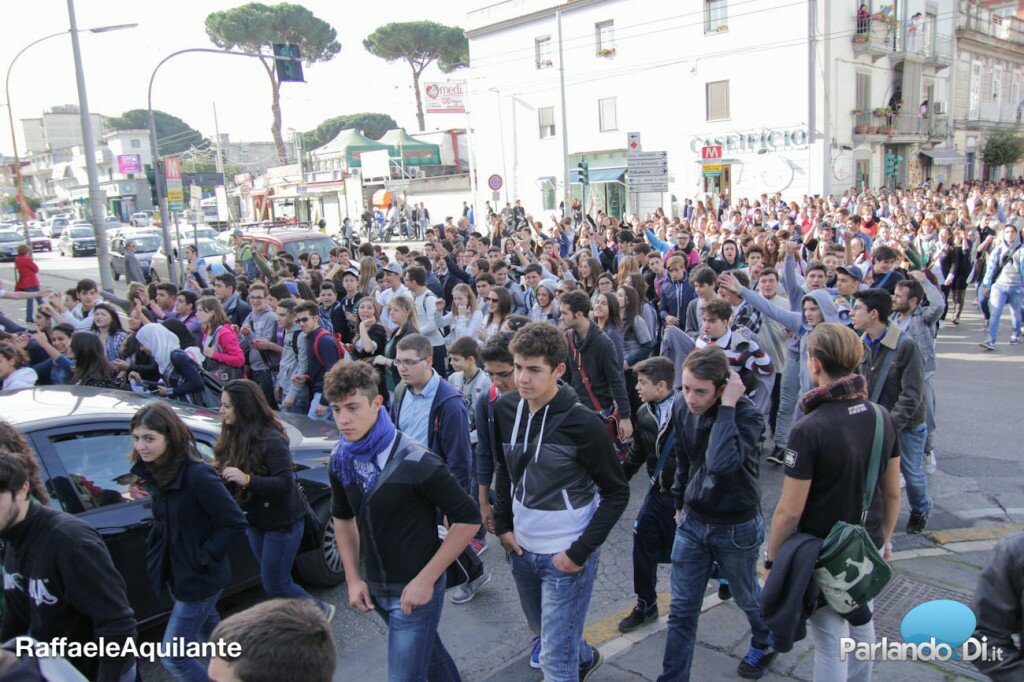 Illustrazione: [Video] Sciopero ad Aversa, gli studenti: “No alla legge 953 (ex-Aprea)”
