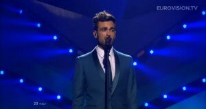 mengoni_liveesc13