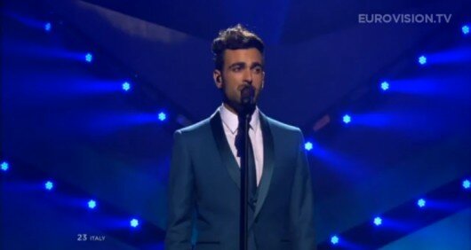 mengoni_liveesc13